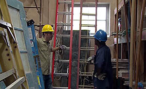 Fall Protection In Industrial And Construction Environments: Using Portable And Fixed Ladders