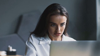 Brainstorming With AI: Hacks For Unlimited Ideas - Image 3